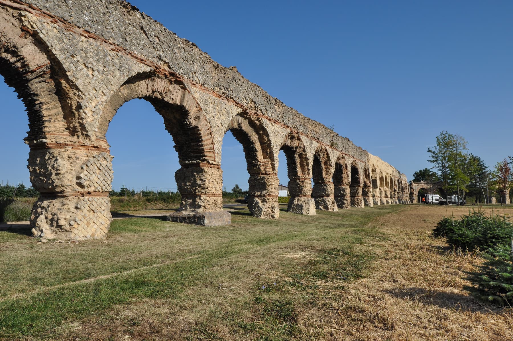 Aqueduct of Gier