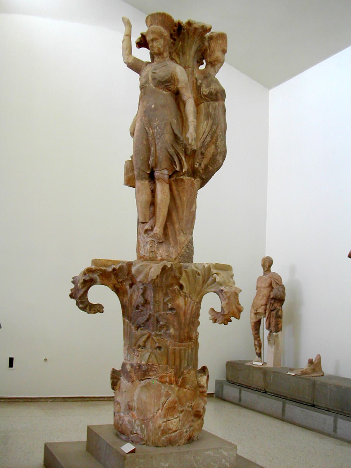 Column of Dancers