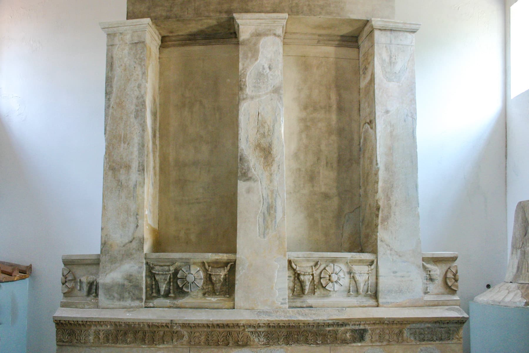 Arsione Reconstruction