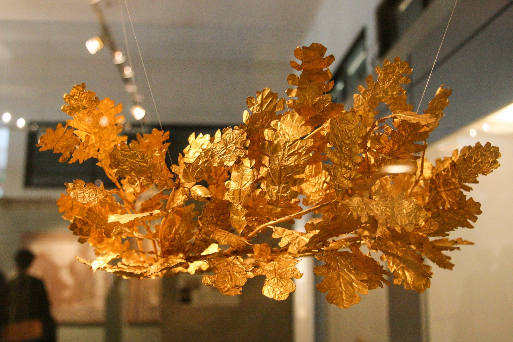 Golden Oak Wreath