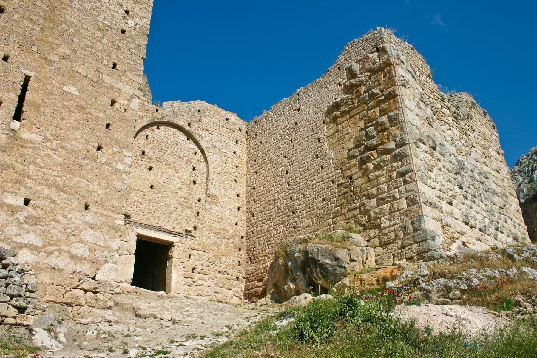 Inner Gate