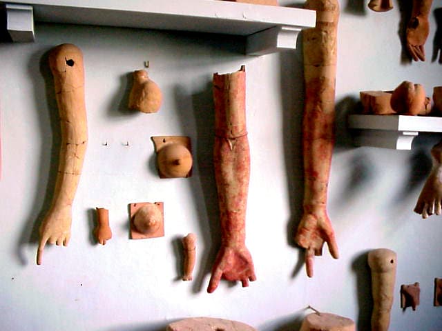 Votive Offerings to Asklepios (2)