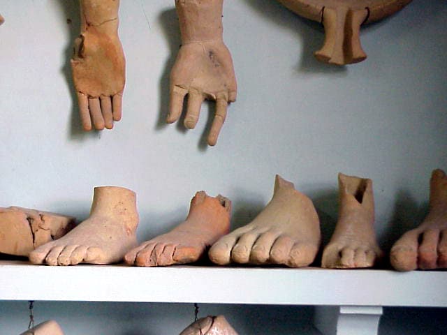 Votive Offerings to Asklepios (3)