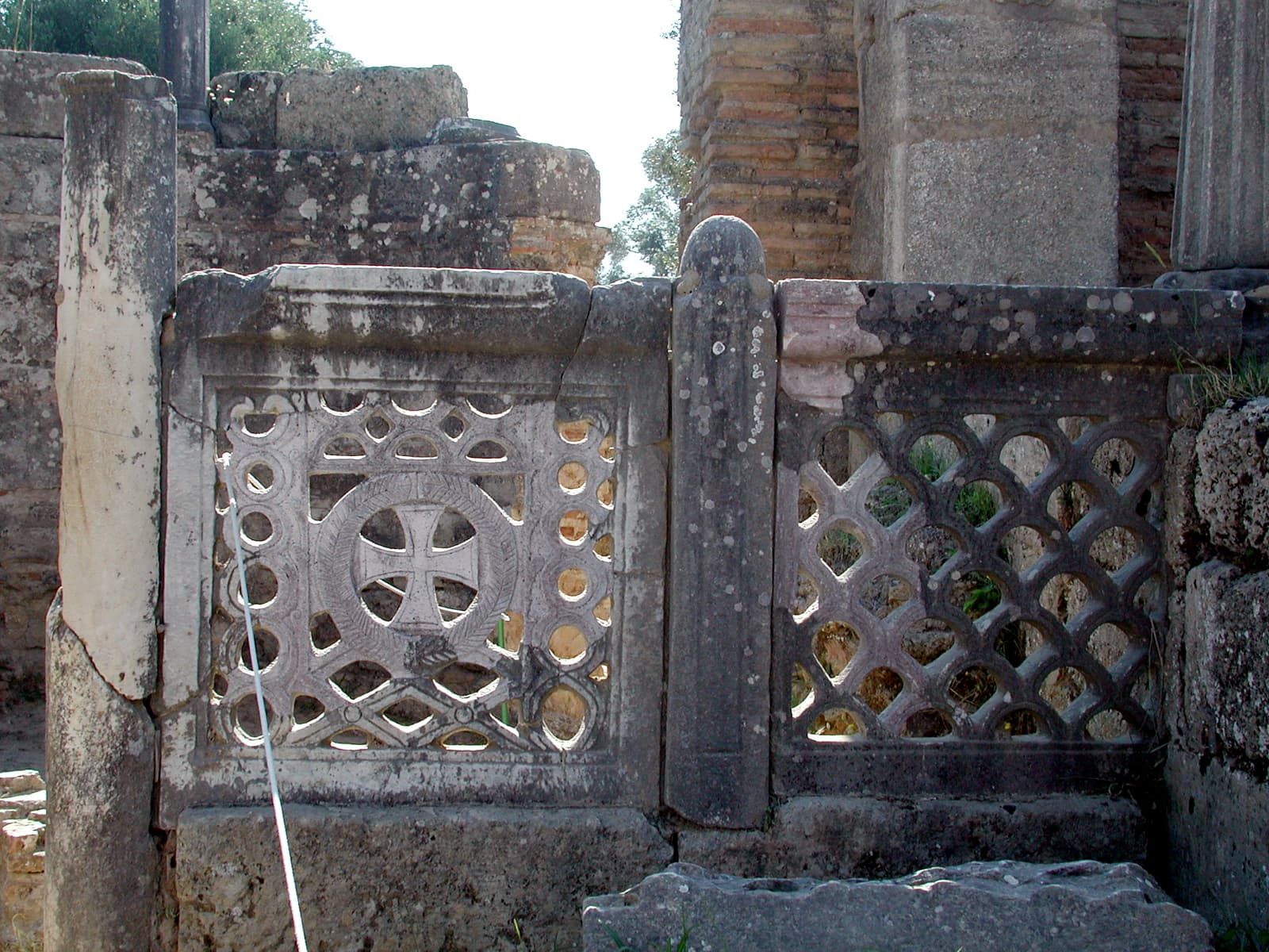 Chancel Screen