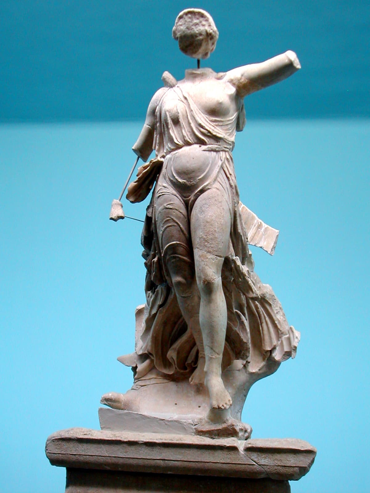 Nike of Paionios (1)
