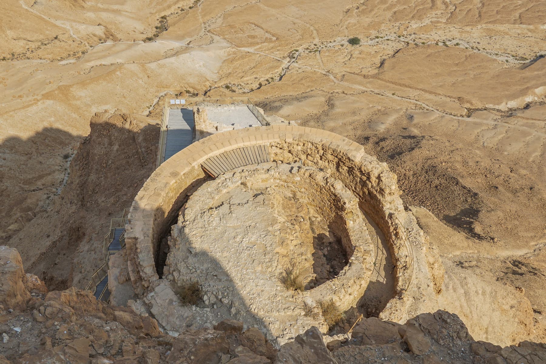 Middle Circular Terrace