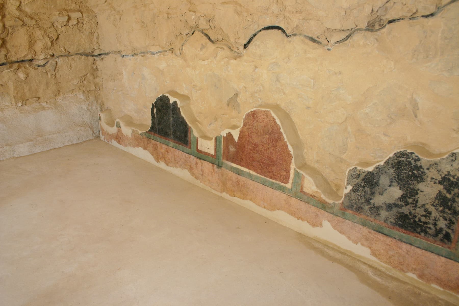 Commandant's Headquarters Frescos 2