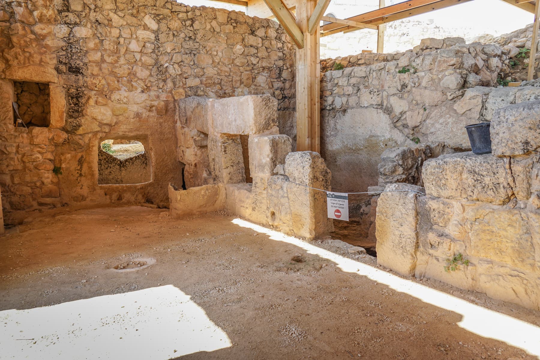 Hasmonean House Interior