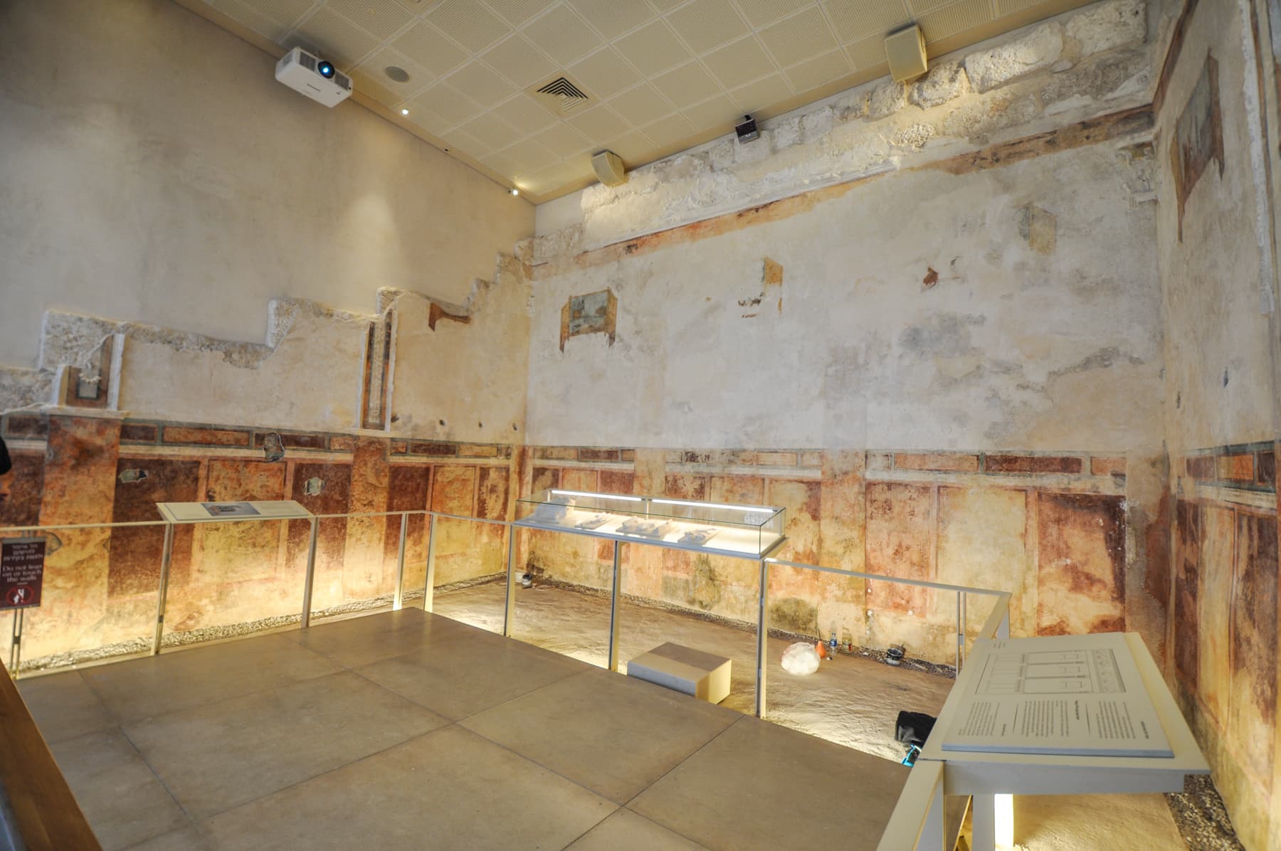 Royal Chamber 2