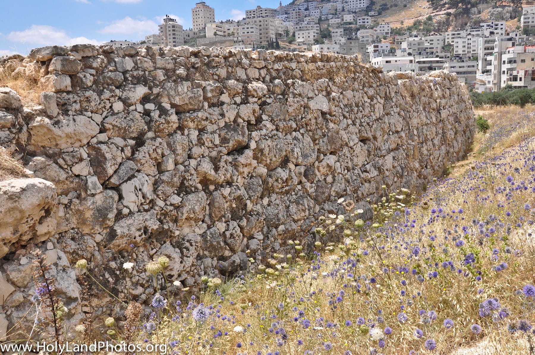 MB City Wall