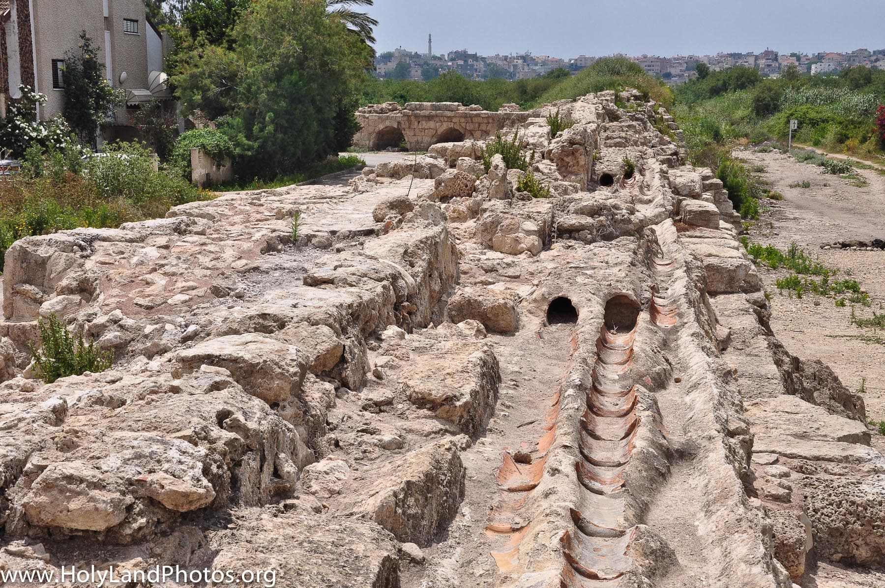 BH Aqueduct Channels