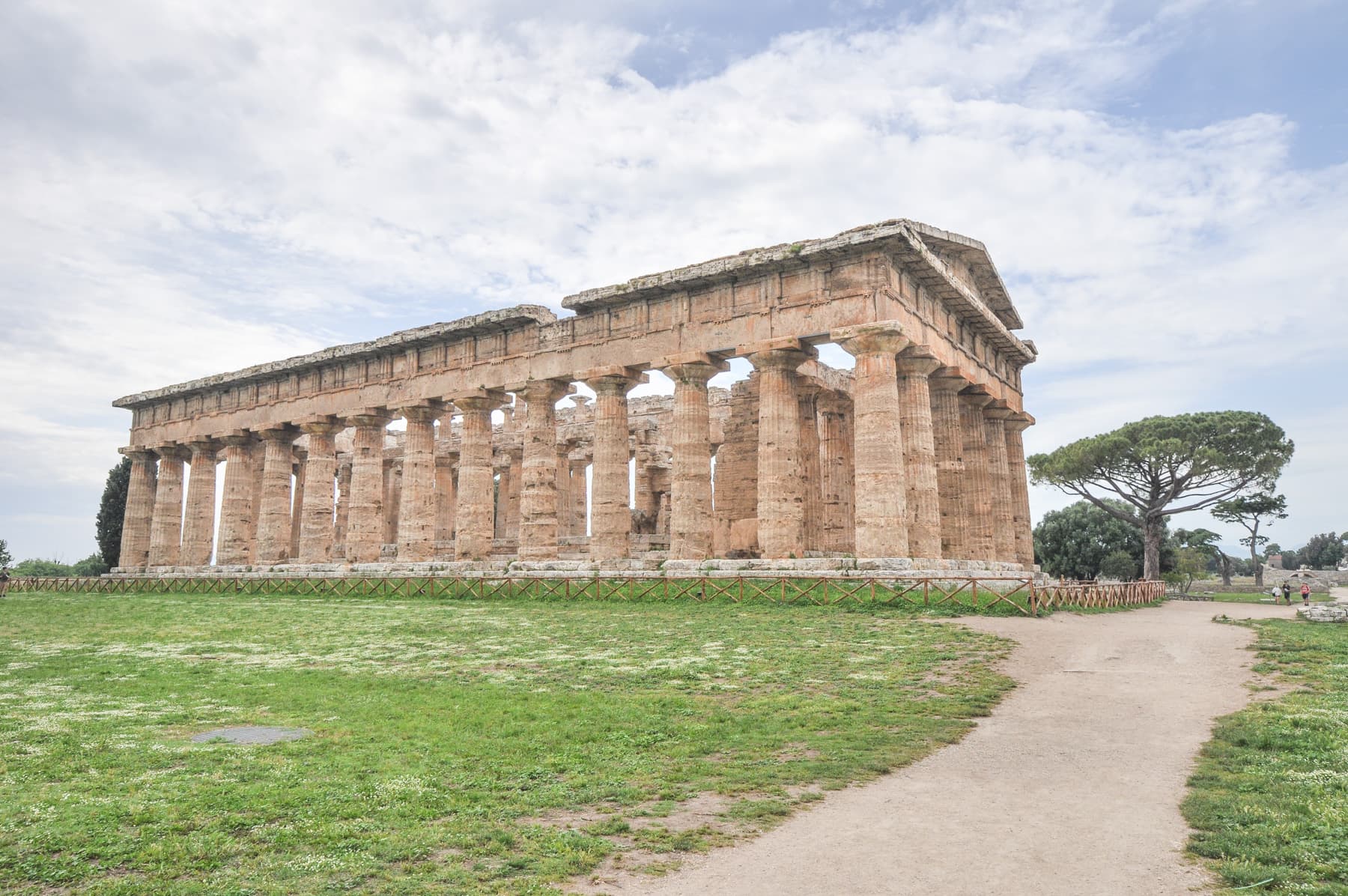 Temple of Hera II Exterior