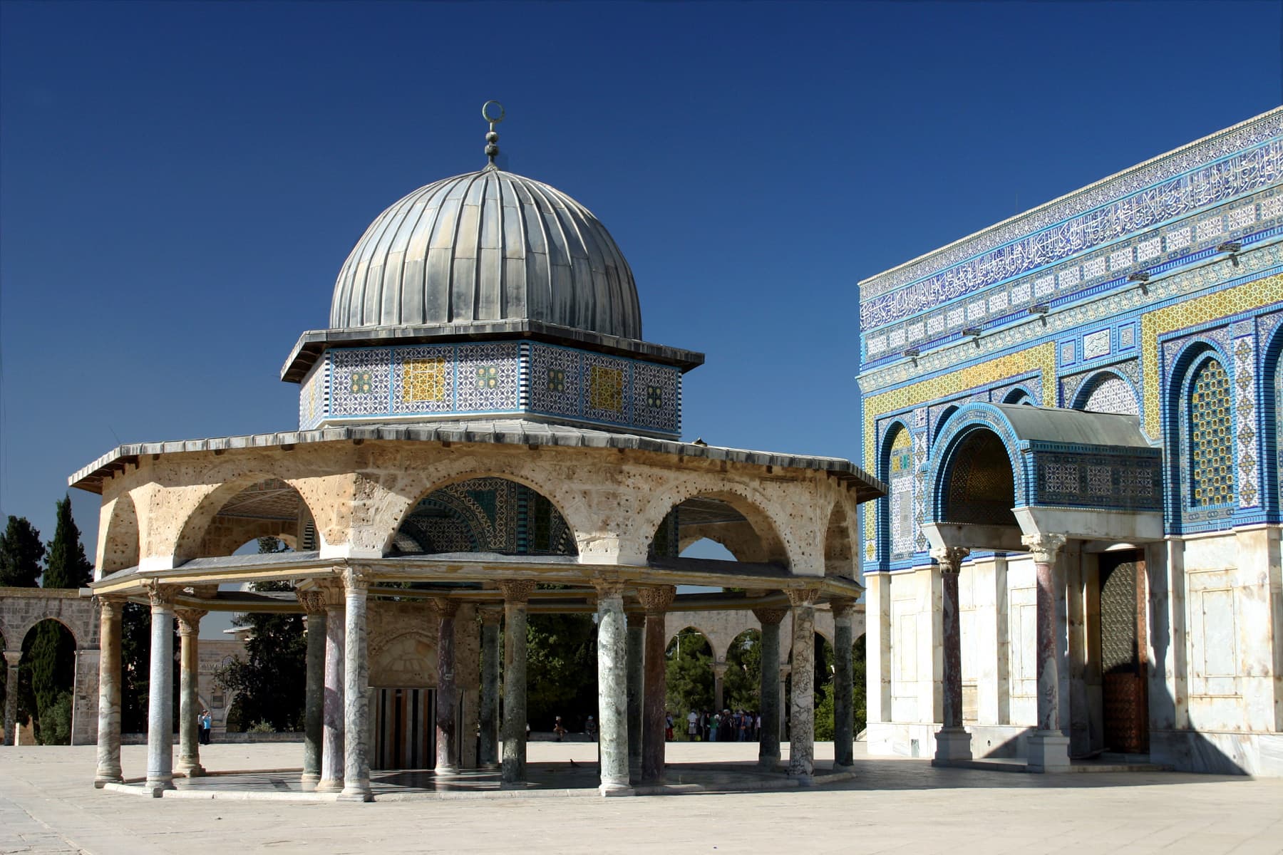 Dome of the Chain