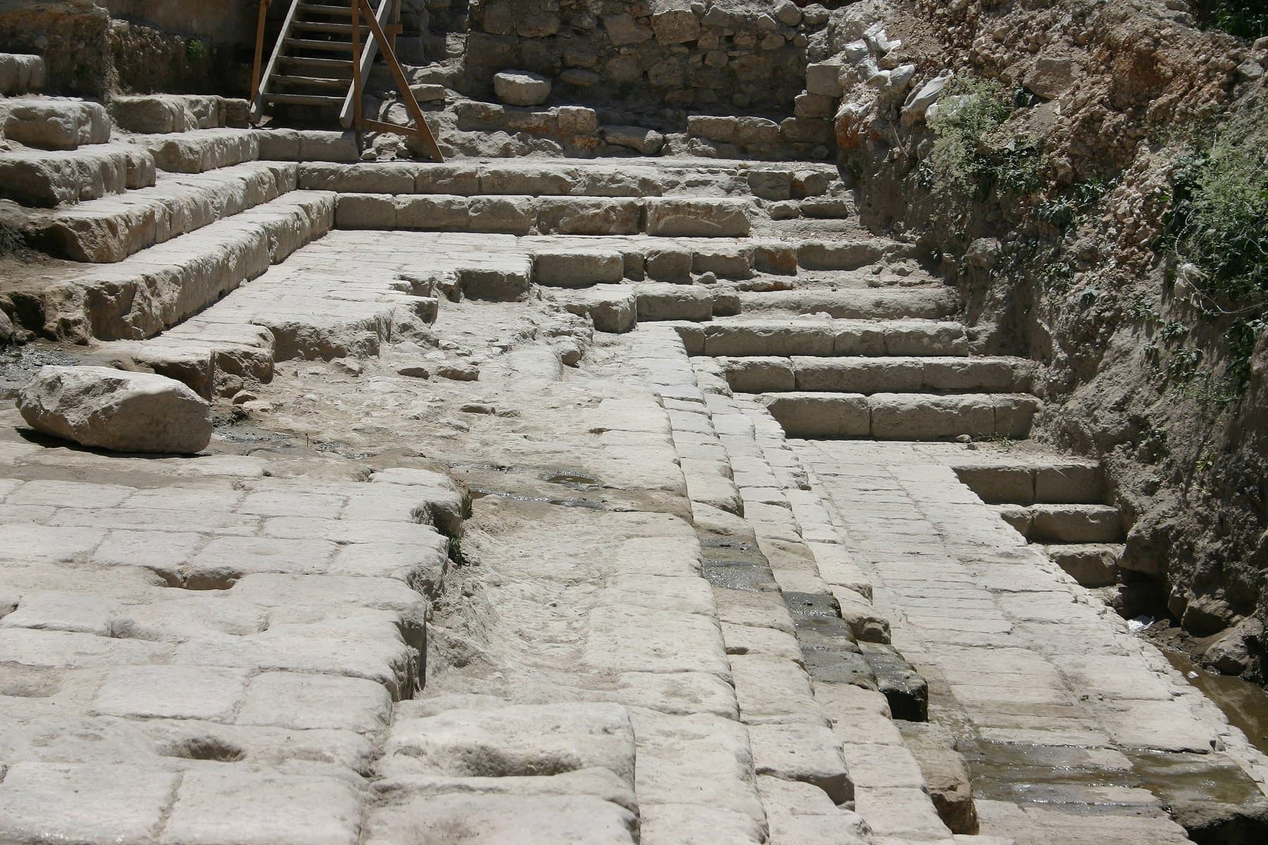 Northeast Corner  Detail 1