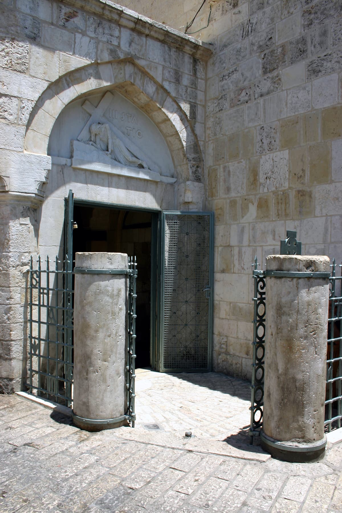 III Exterior