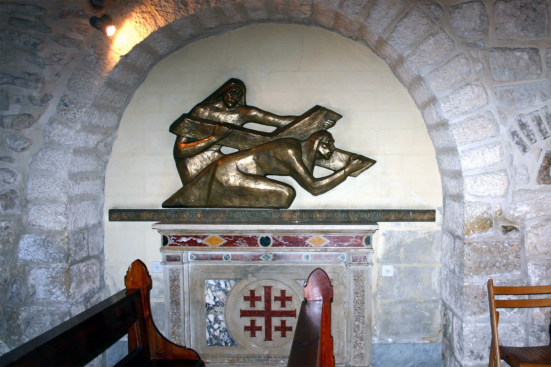 V Sculpture