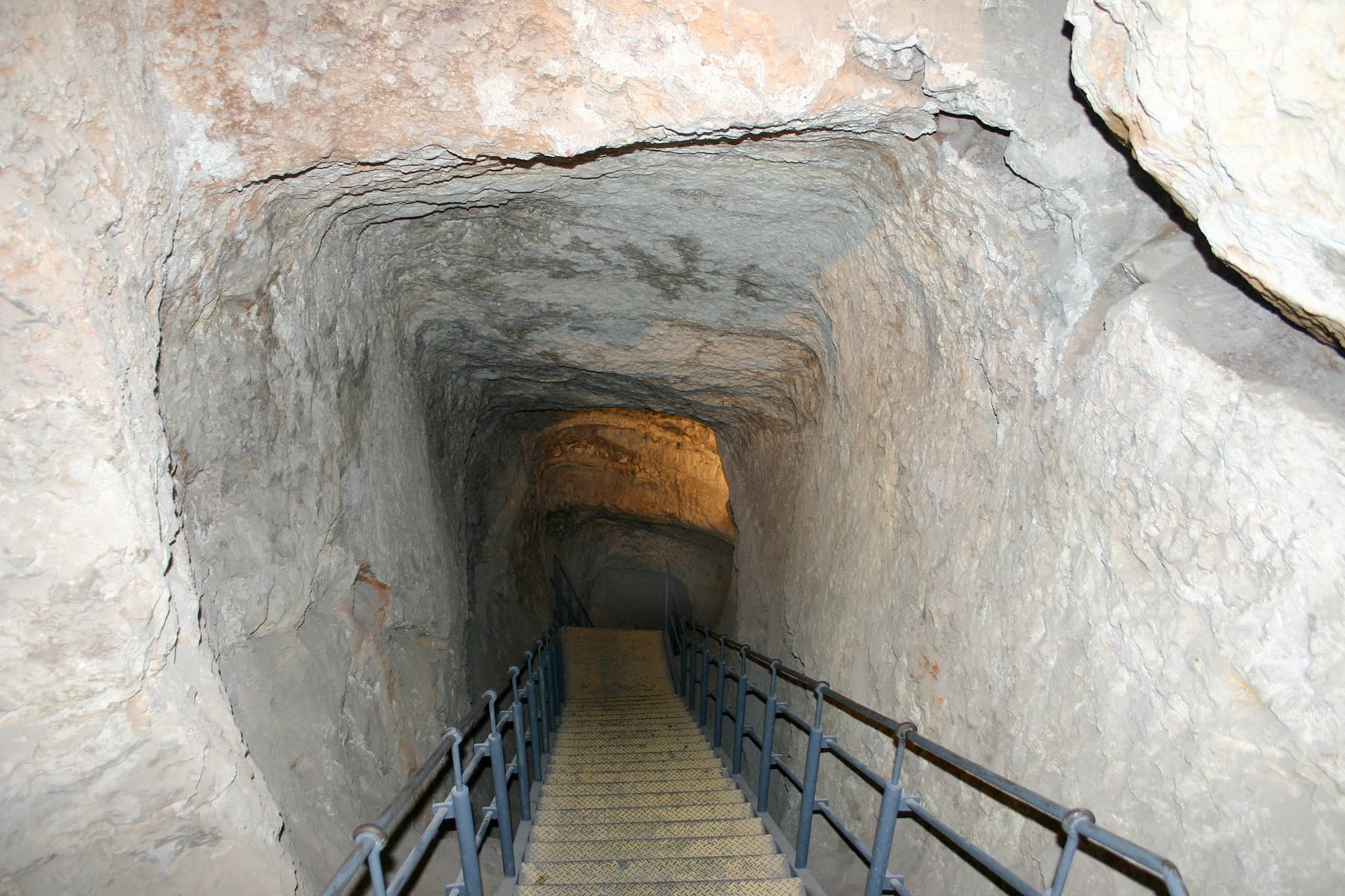 Upper End 3