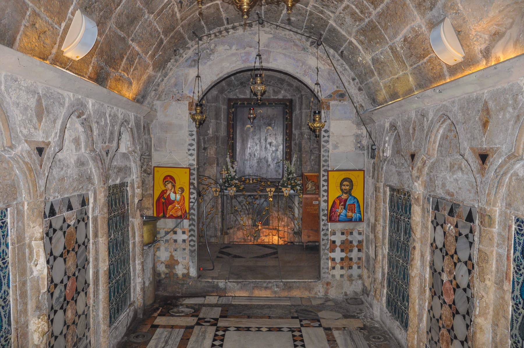 GOCA Vestibule to Spring