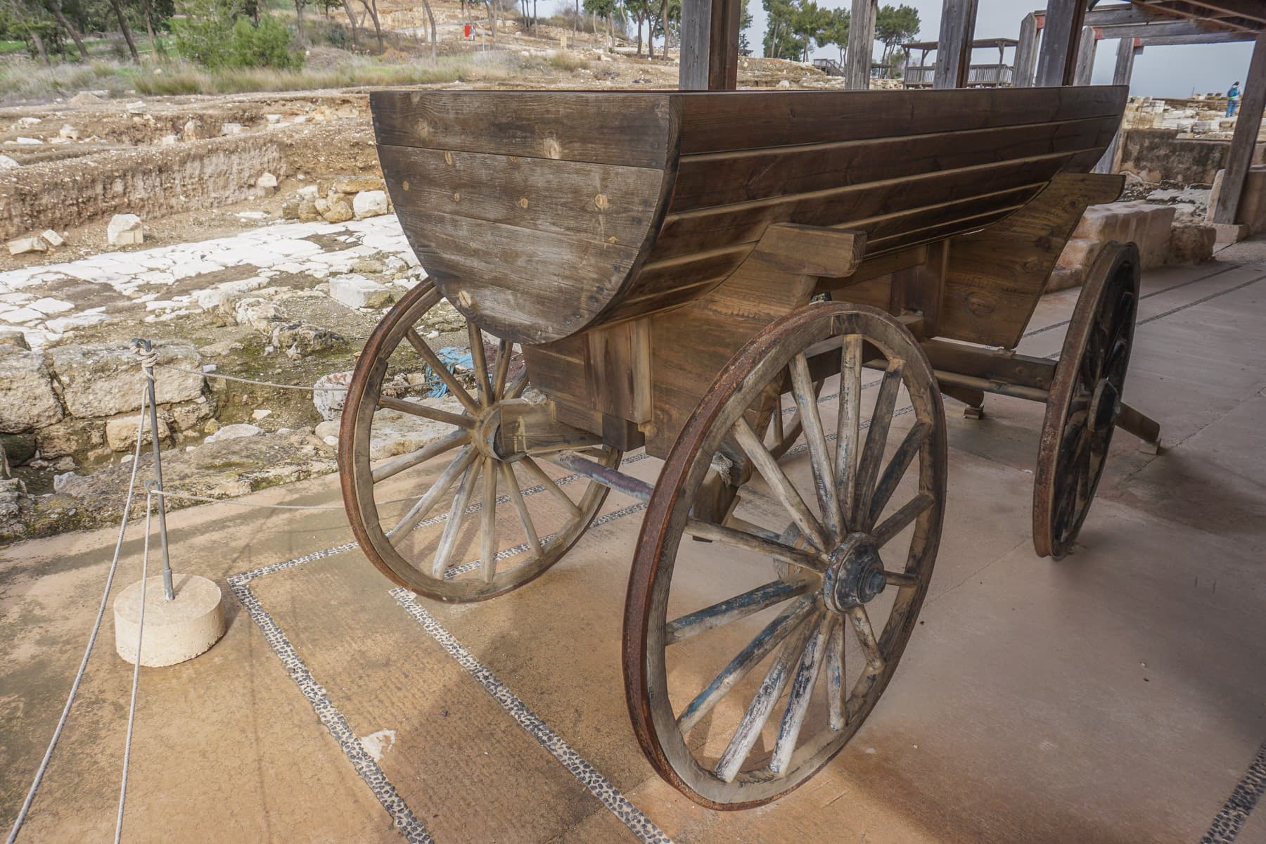 Roman Cart Rear