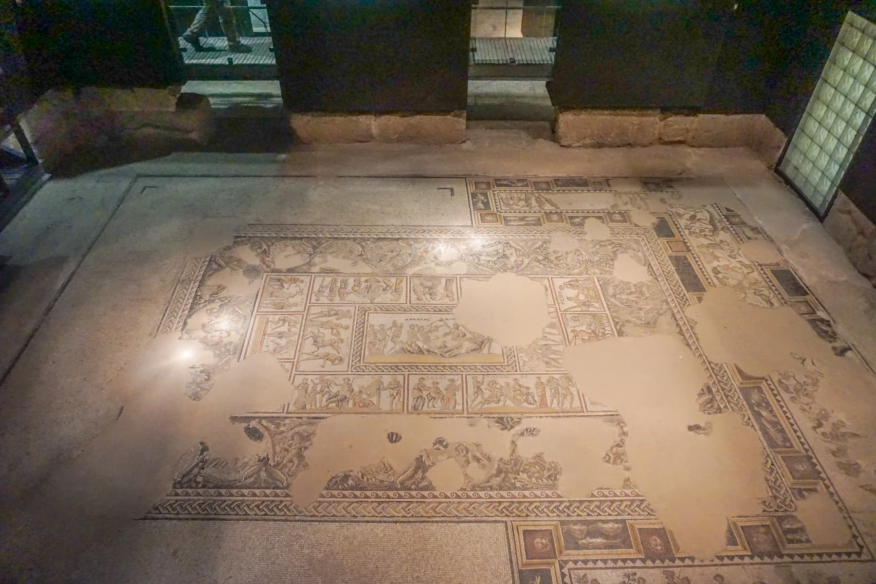 Triclinium Mosaic 2