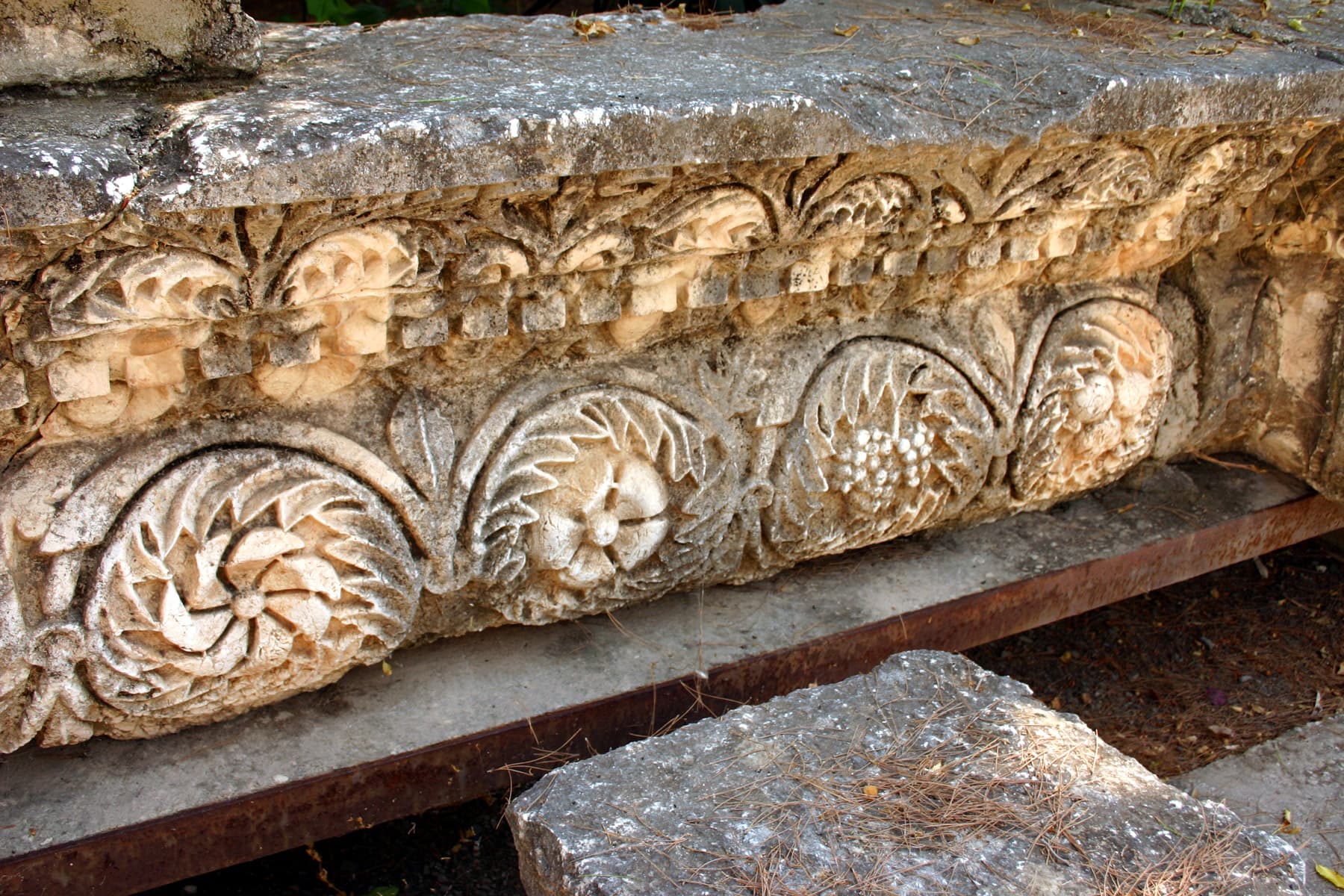 Lintel