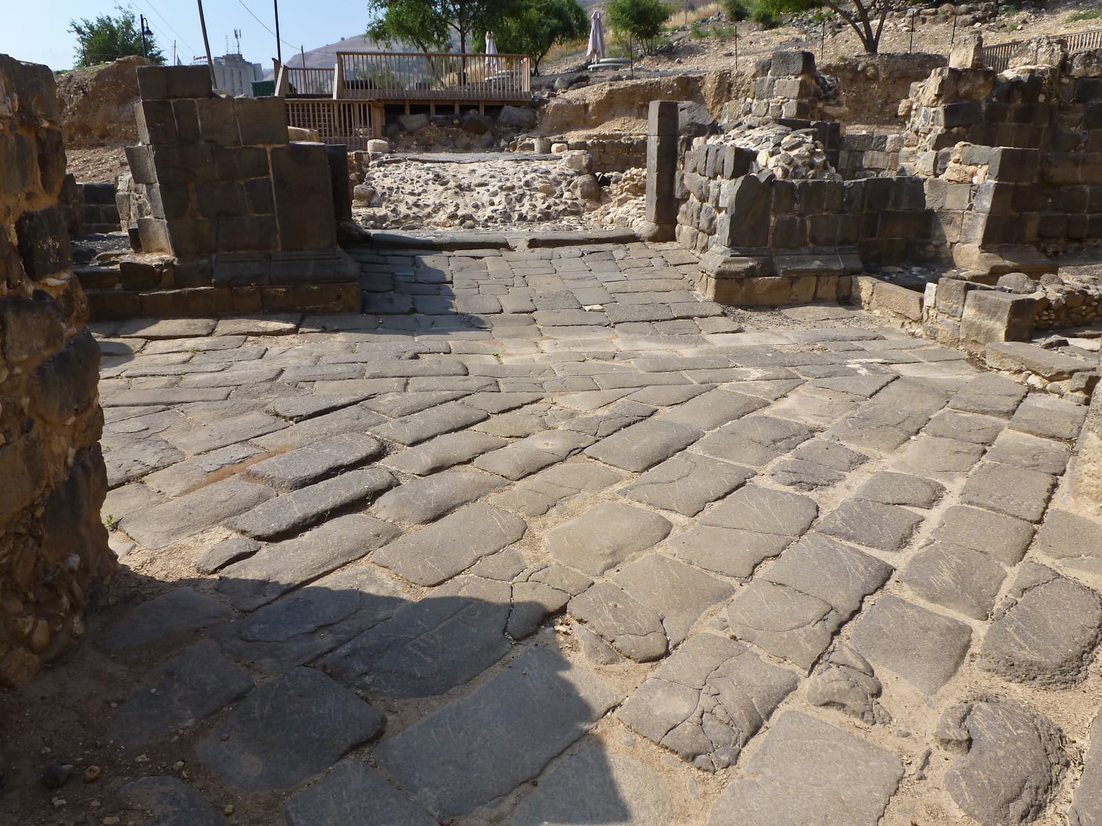 Gate Paving