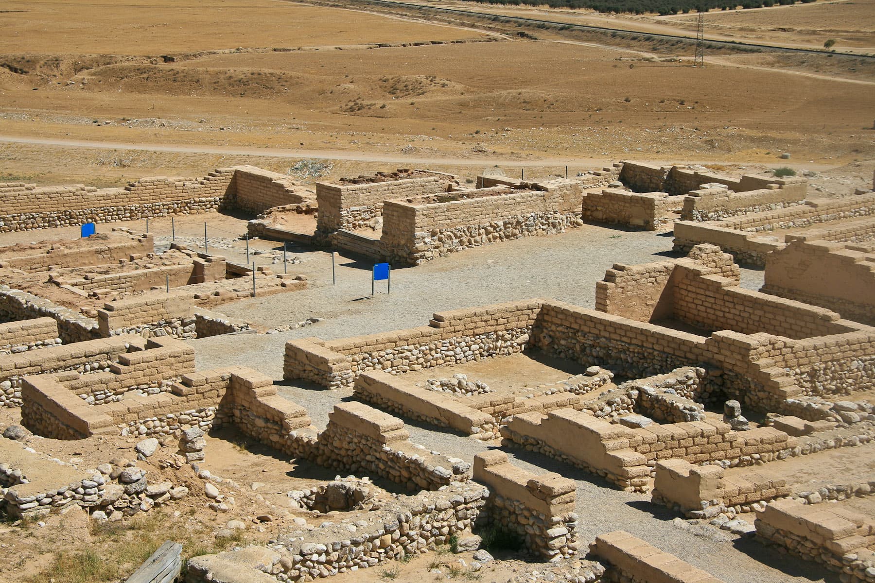 Beersheba Gate Area