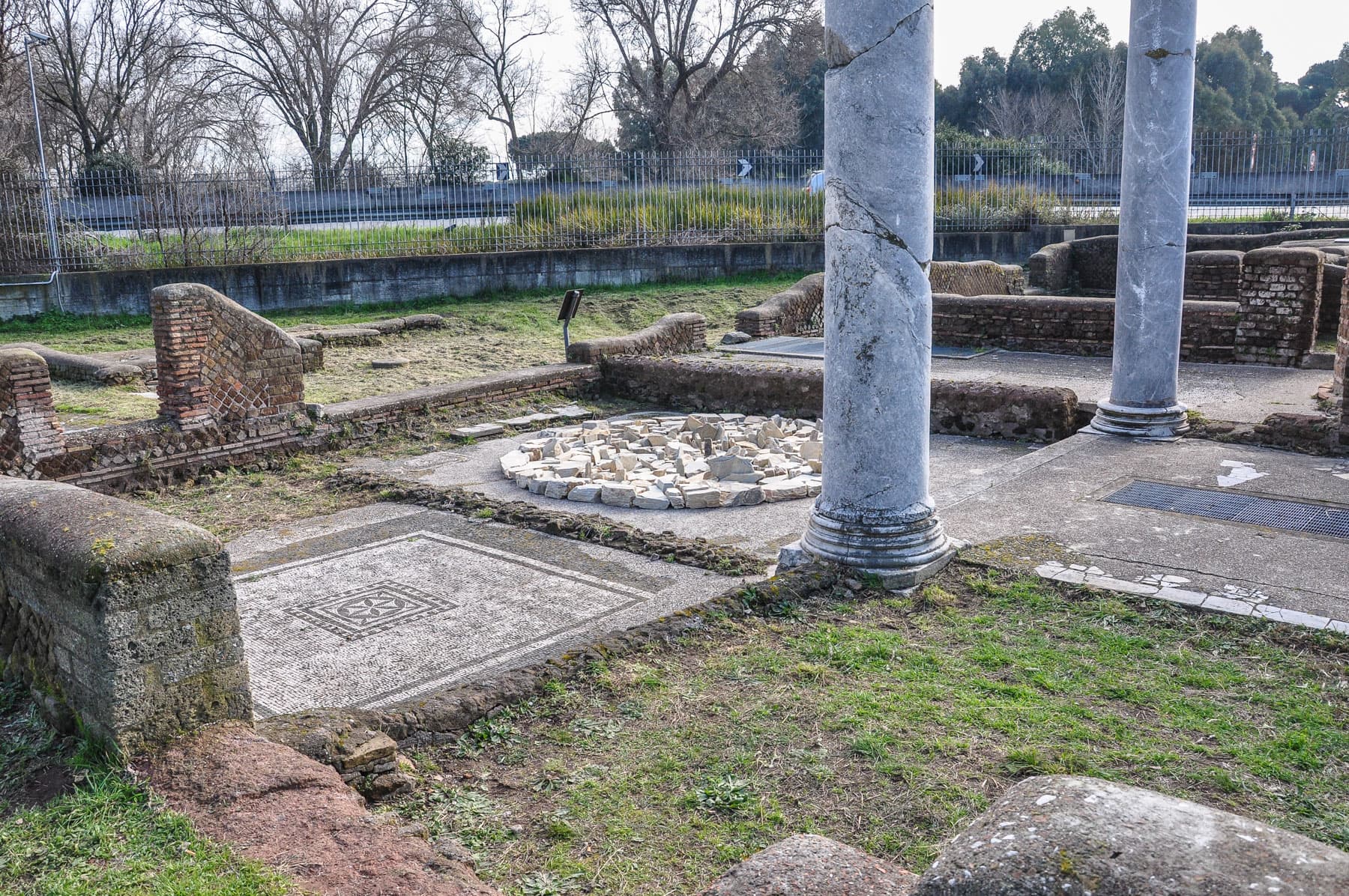 Synagogue East Rooms 2