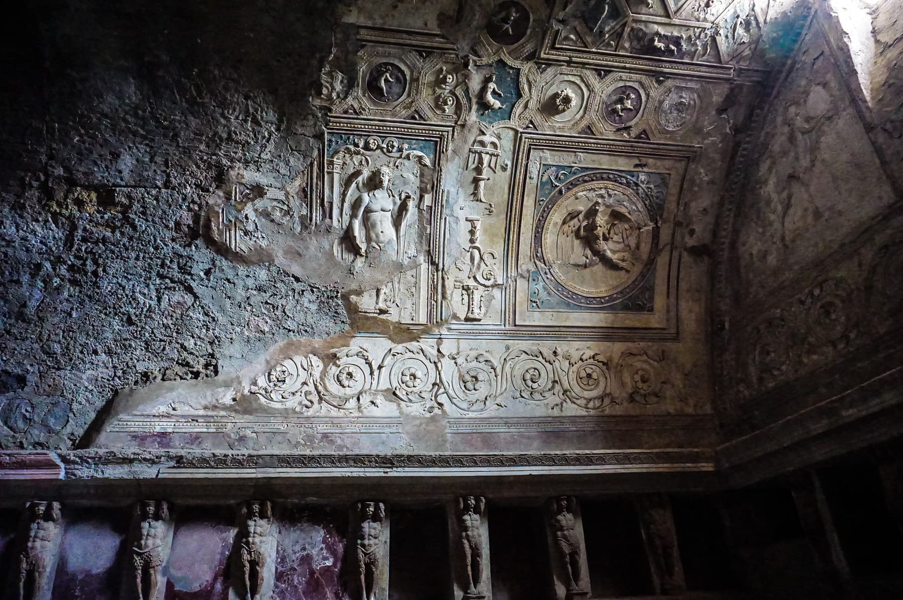 FB Tepidarium Stucco