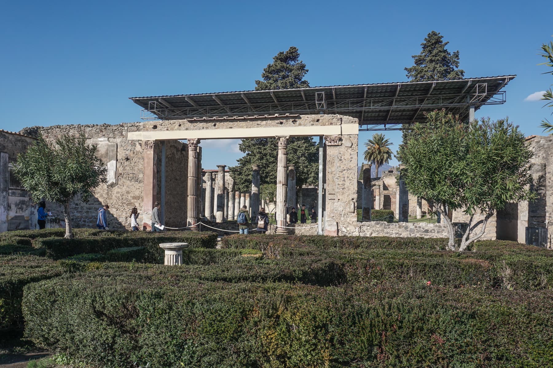 Garden & Peristyle