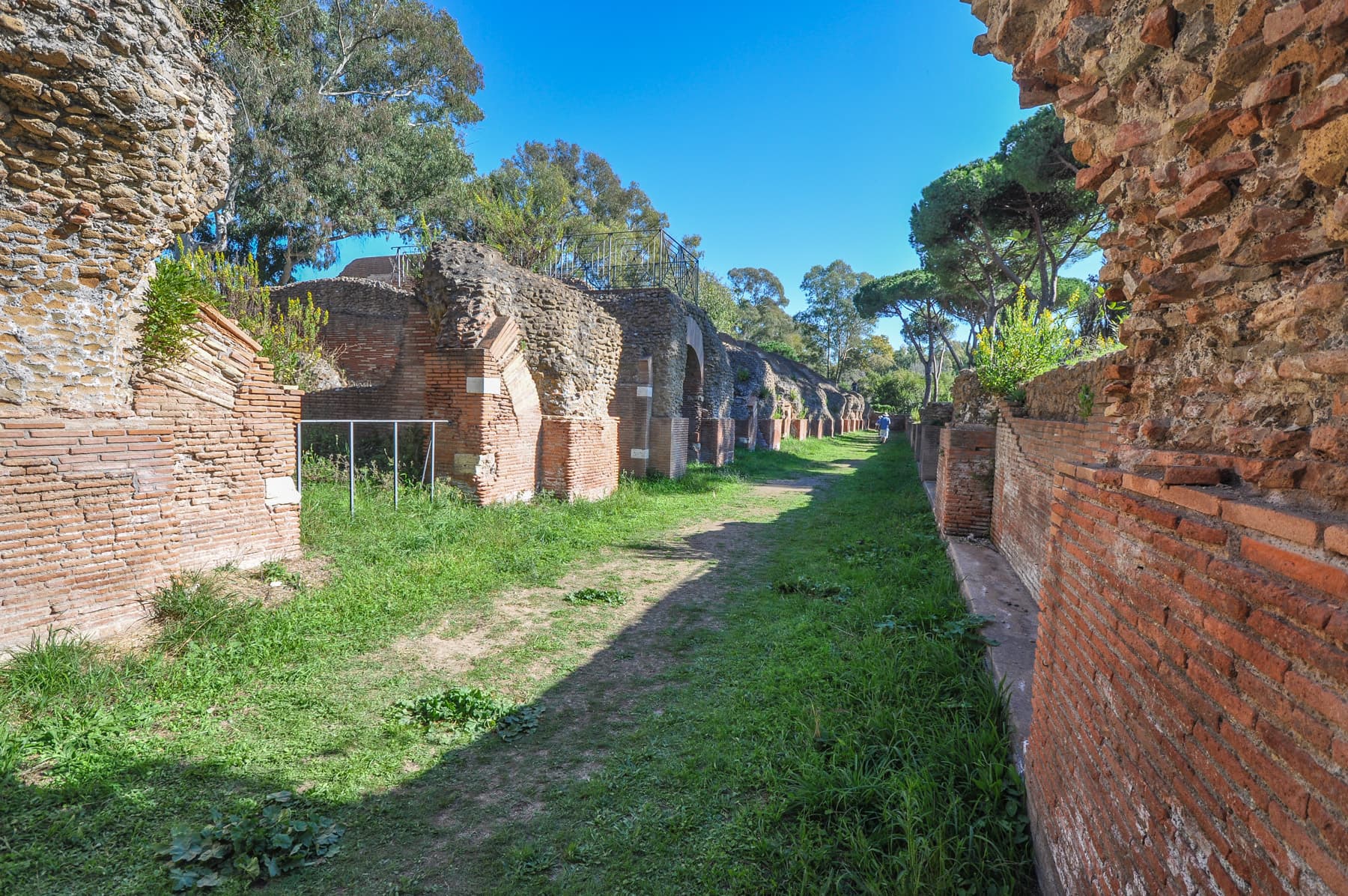 Antoninian Warehouse 4