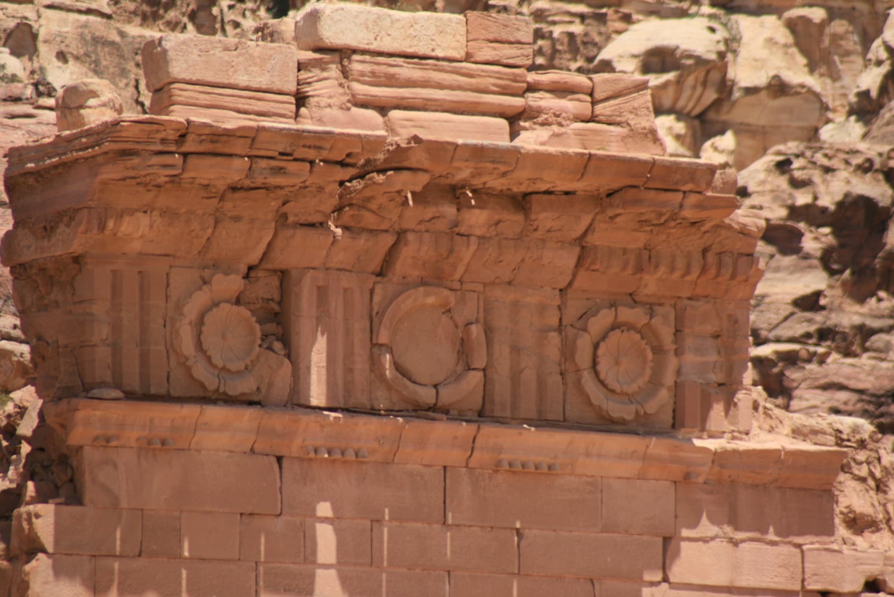 Qasr al-Bint Doric Frieze