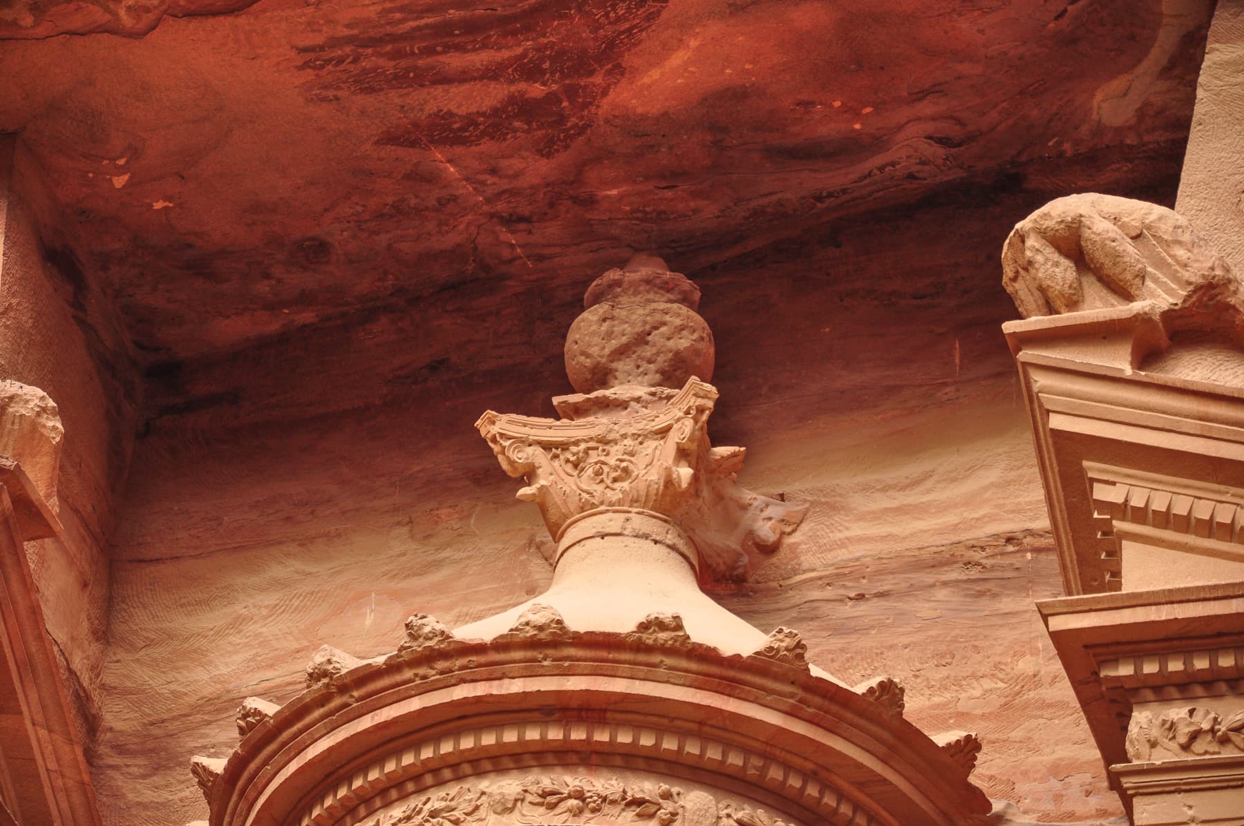 Treasury Urn