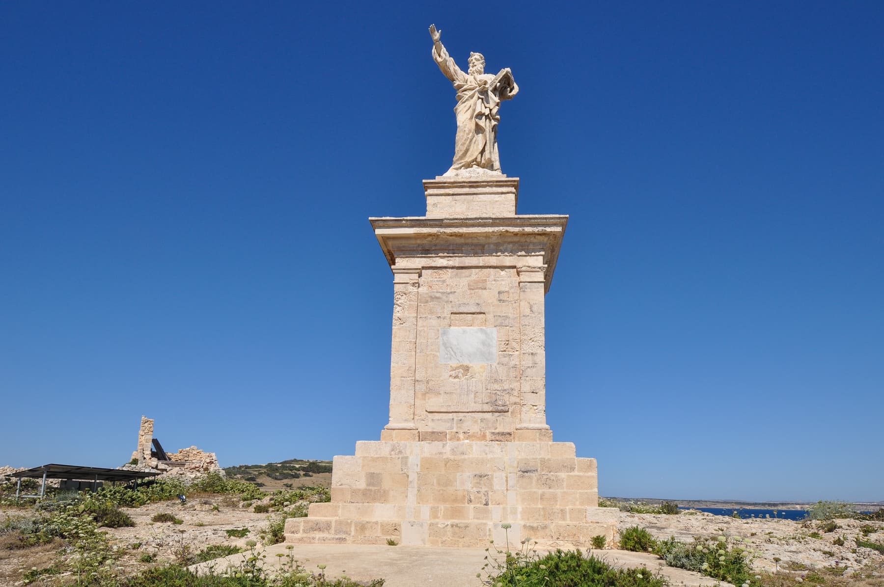 Statue of Apostle Paul