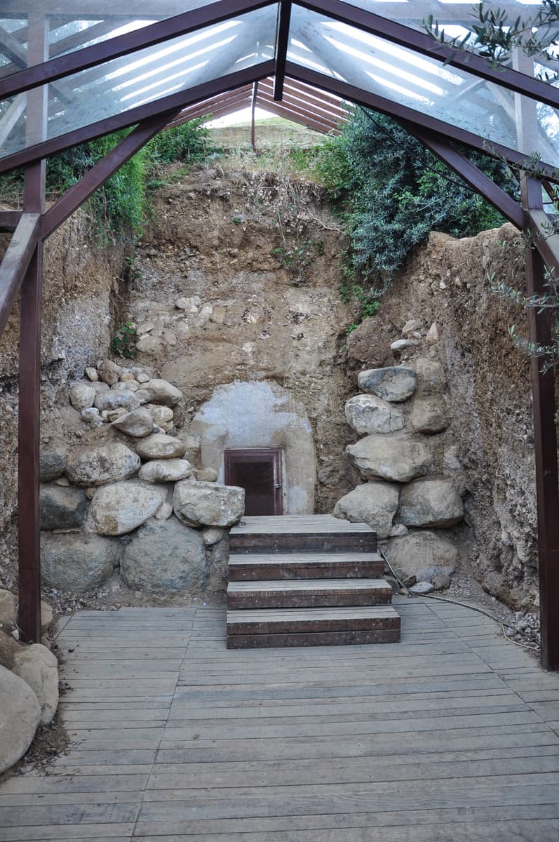 Tumulus Tomb