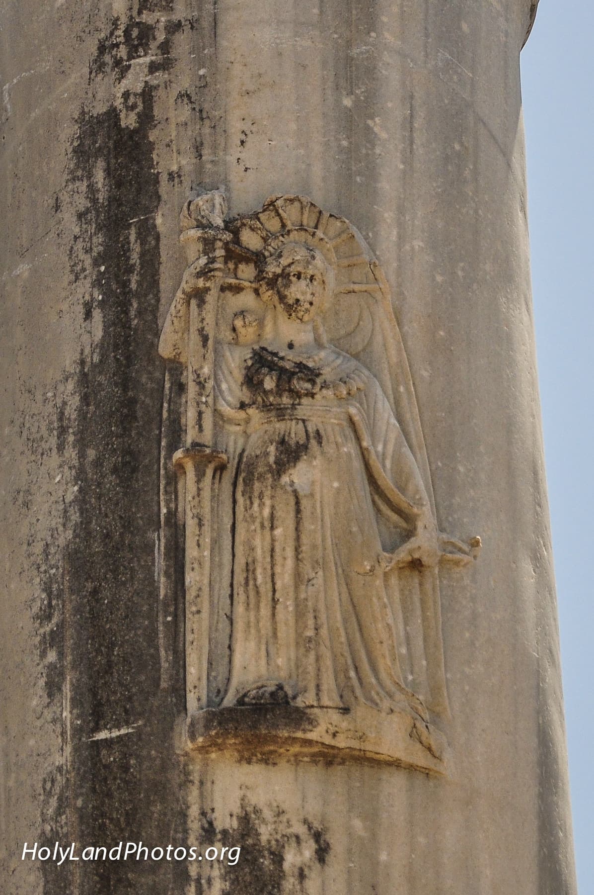 Column with Artemis Figure