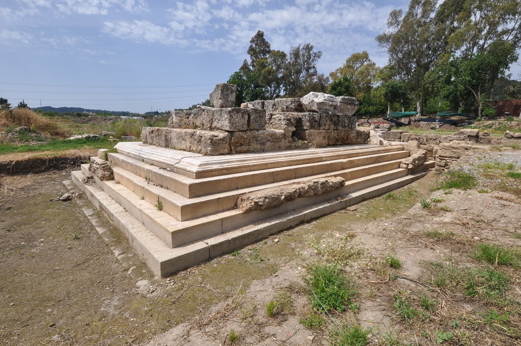 Tomb of Plancia Magna 2
