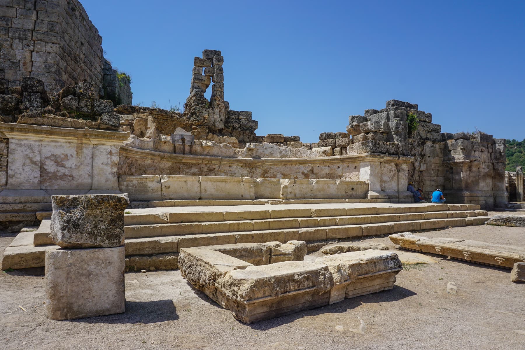 Caracalla Nymphaeum Exterior