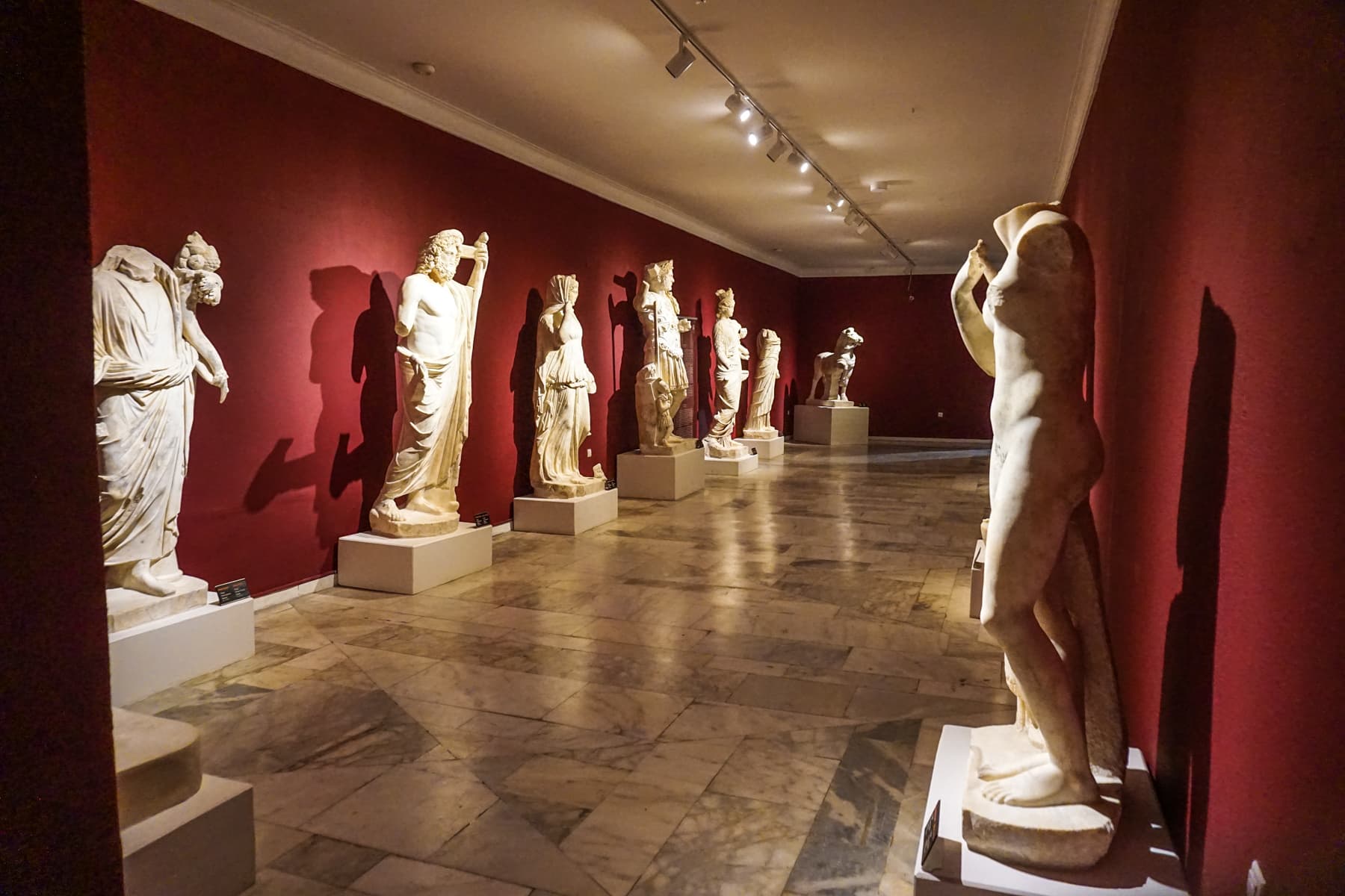 Statue Gallery