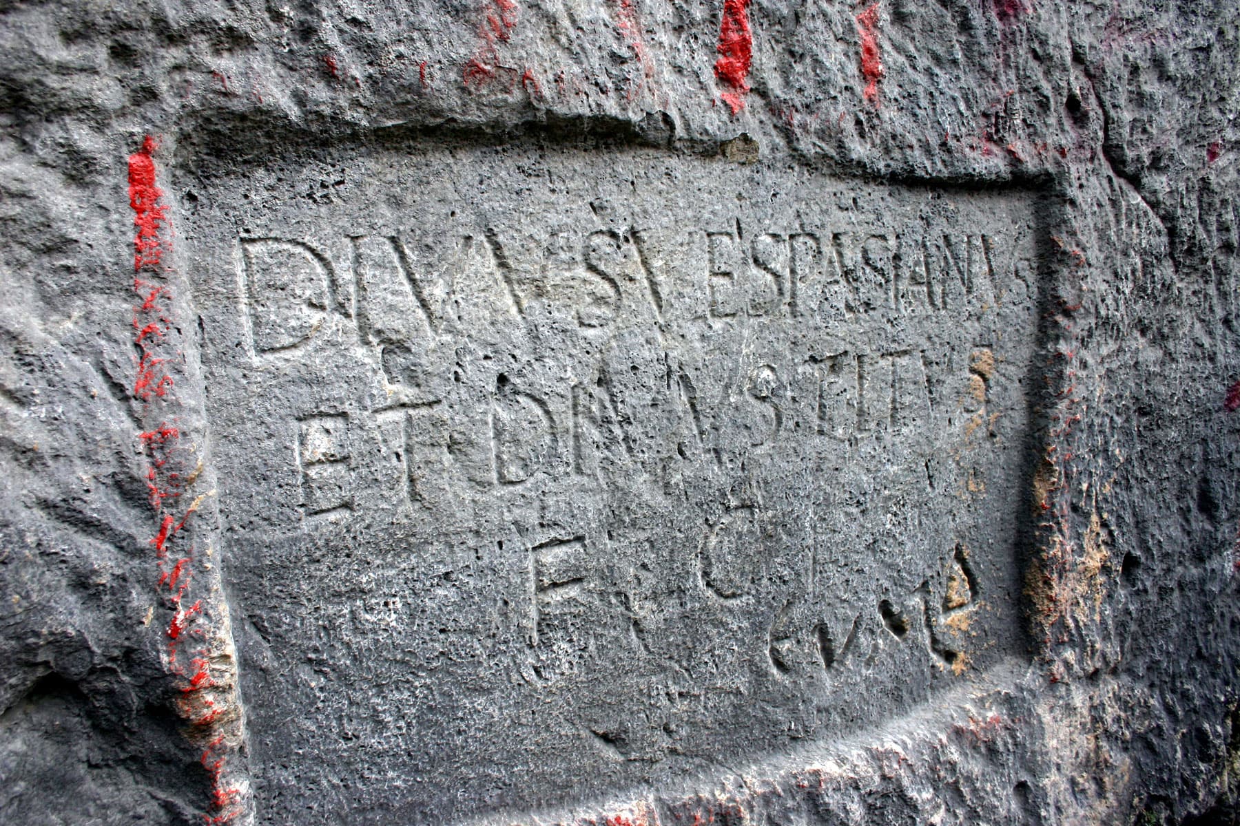 Divine Vespasian and Titus Inscription