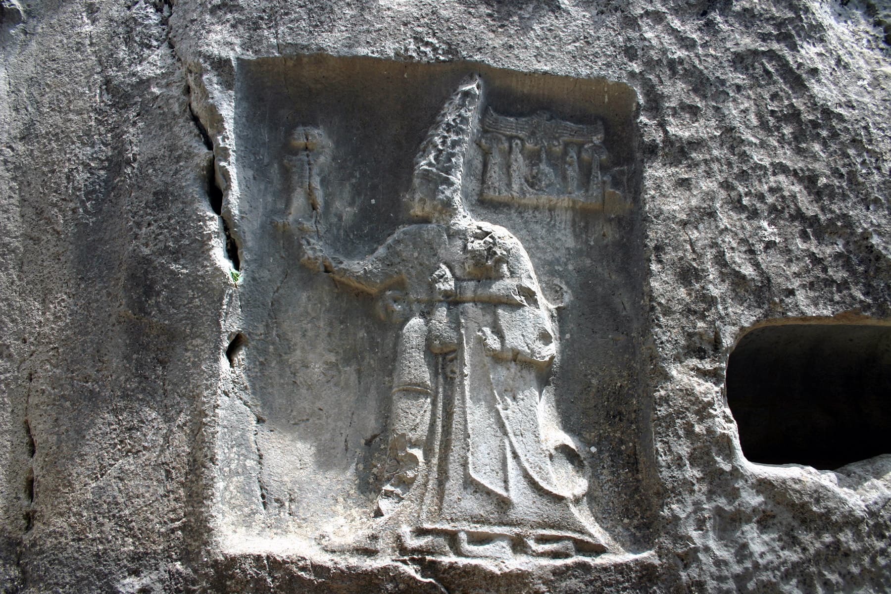 Sharruma and Tudhaliya IV