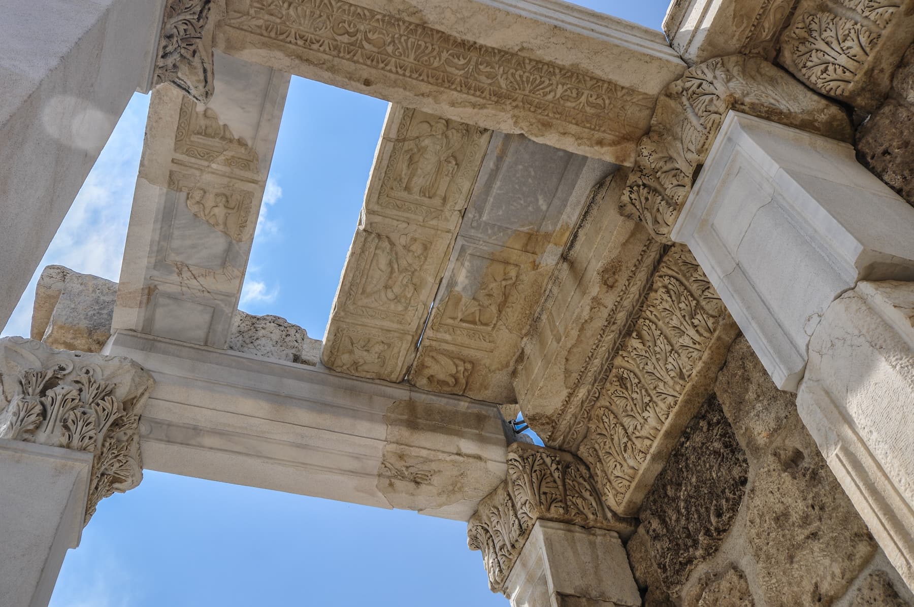 Coffers of the Propylon