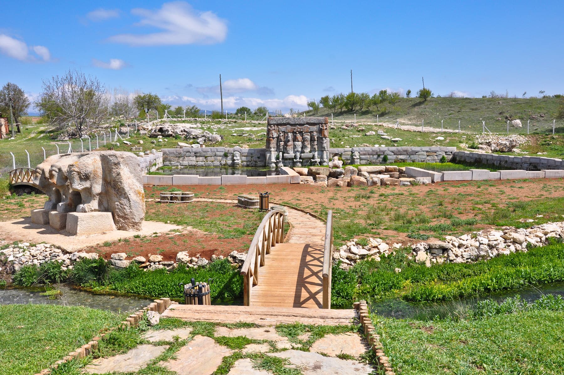 Pool and Monuments