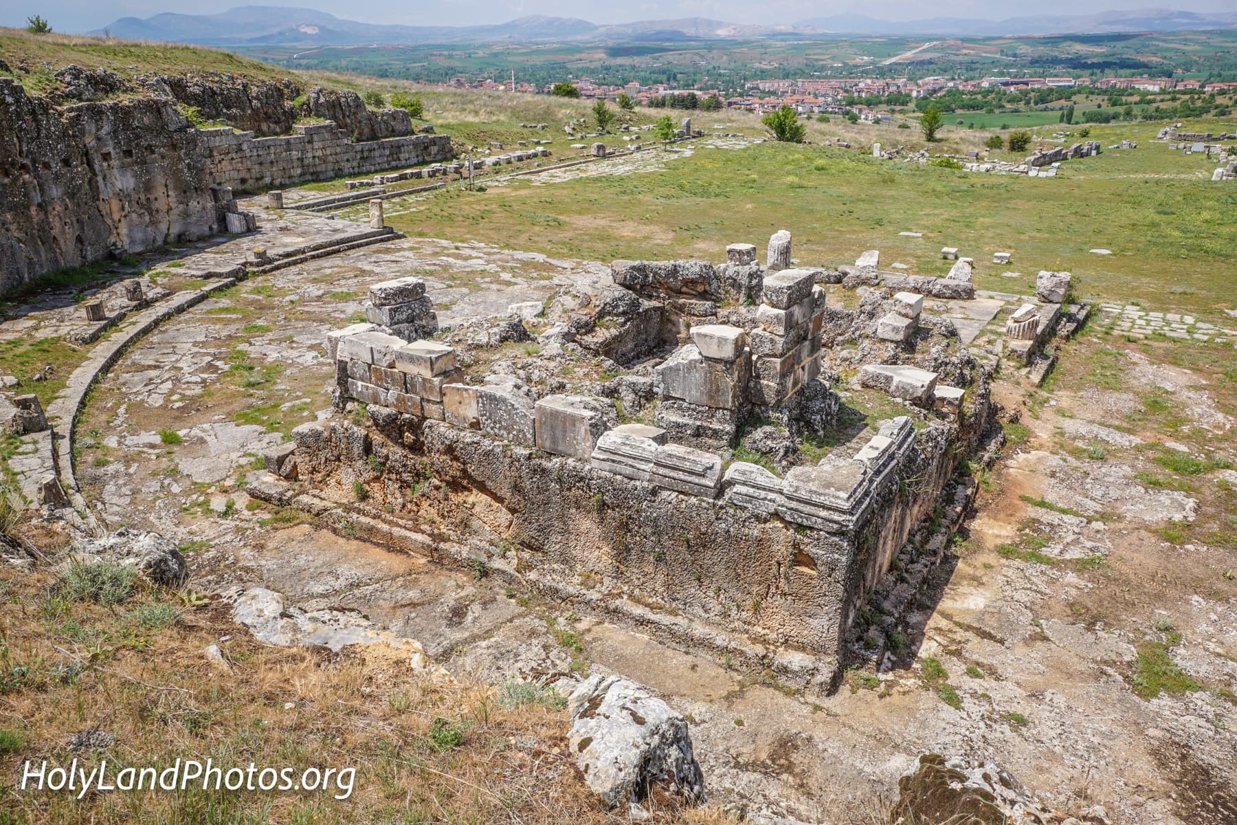 Augustus Temple 3