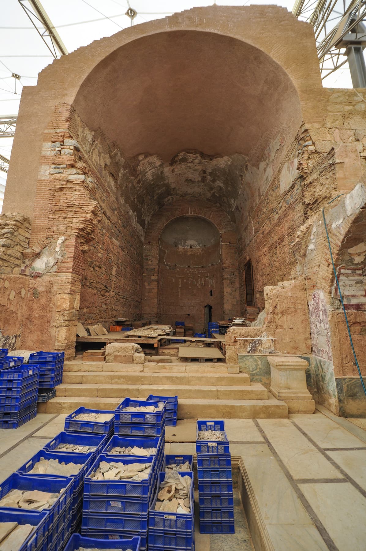 TH6  Basilica