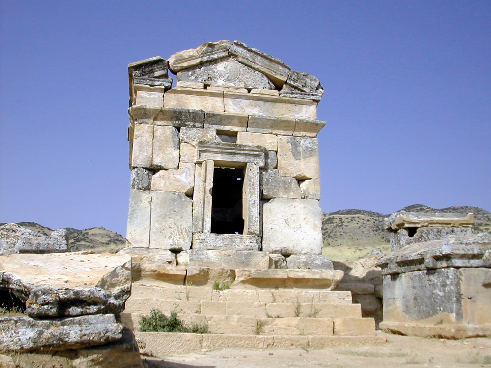 Freestanding Tomb