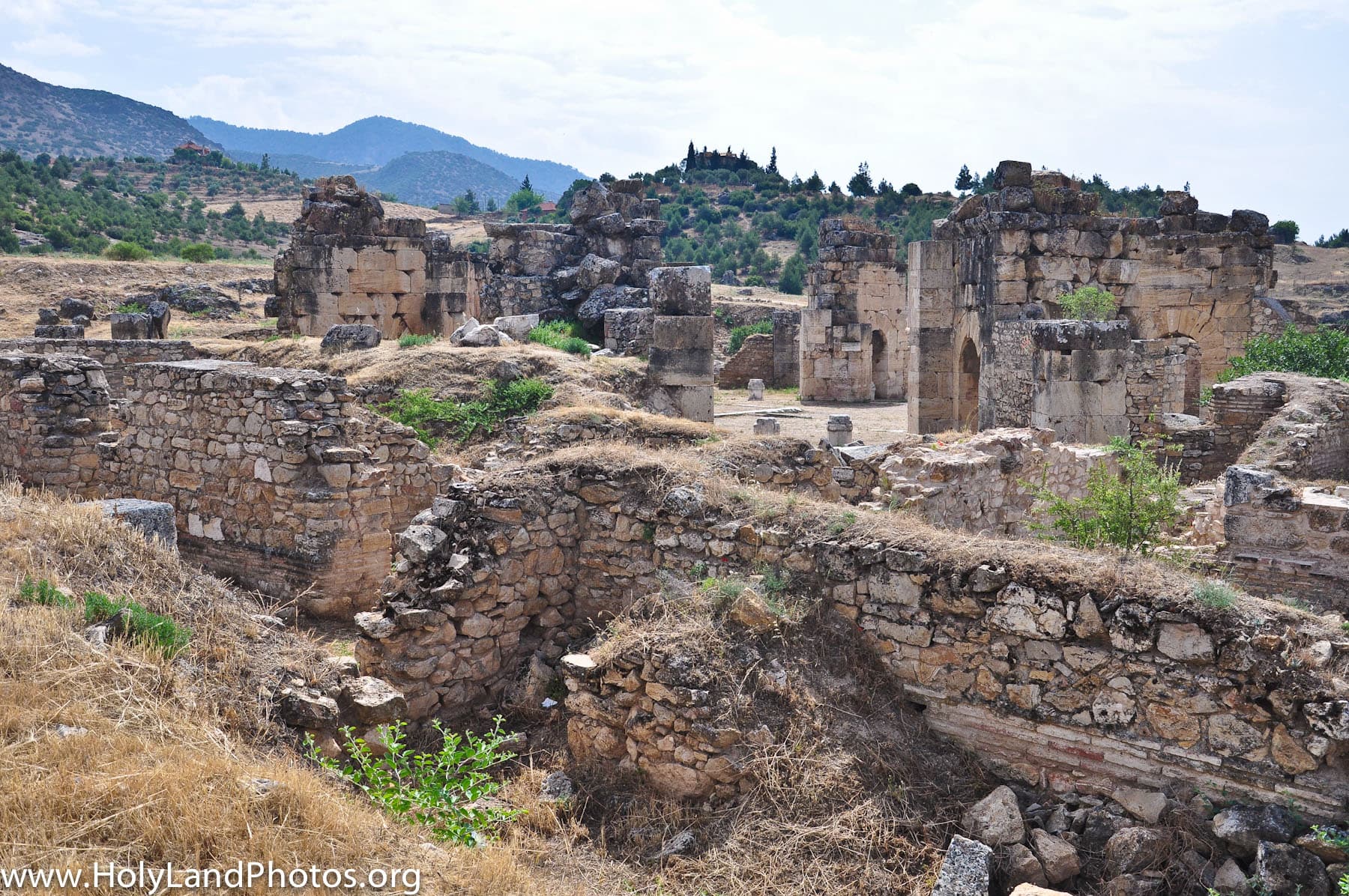 Martyrium Walls