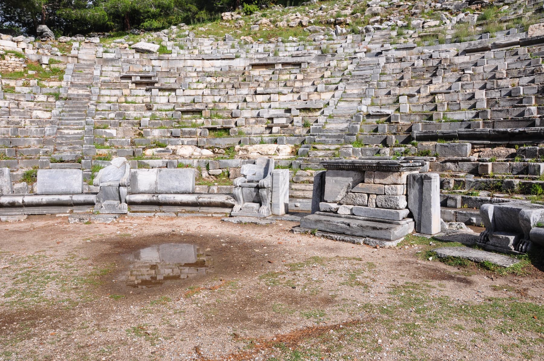 Theater Altar and Chairs