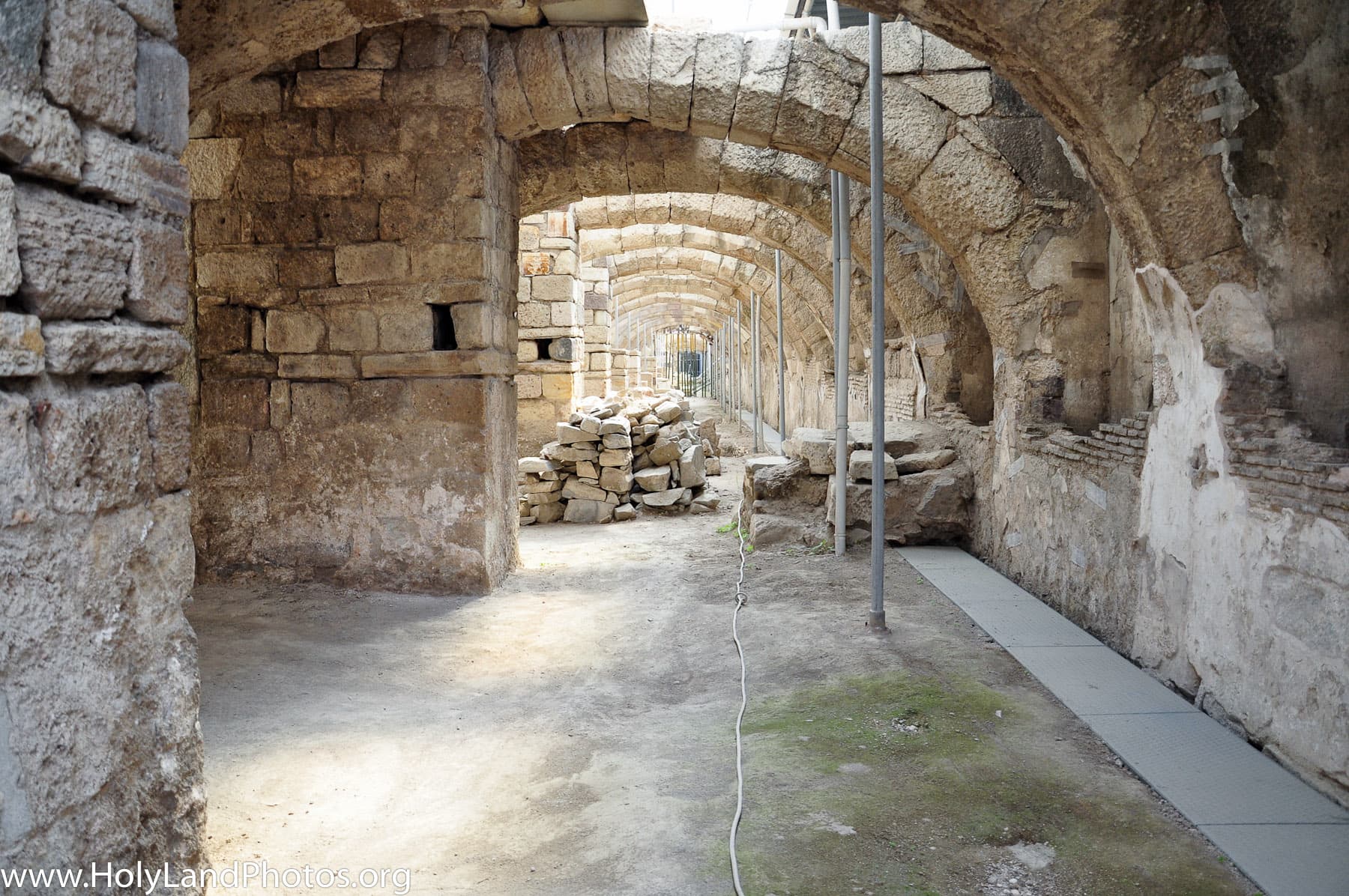 Underground Agora 2