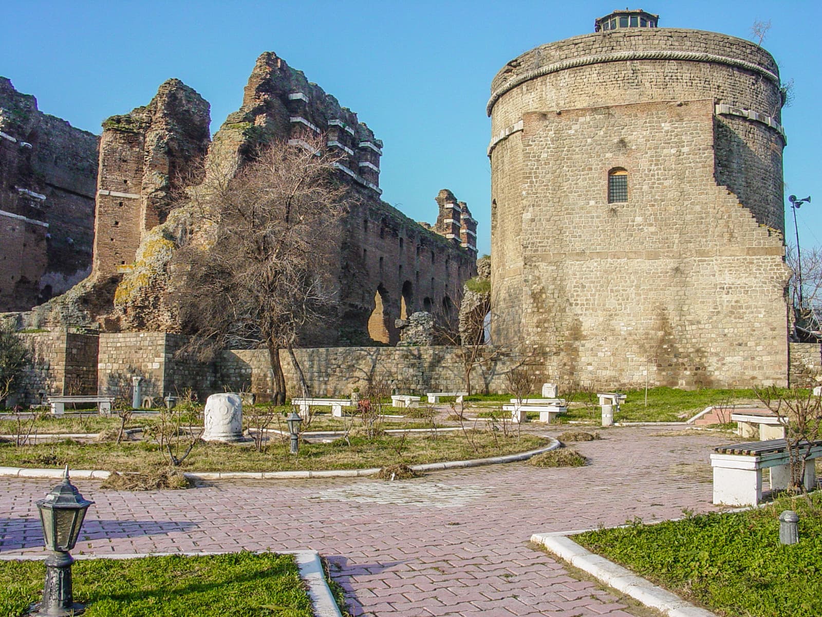 Red Basilica: Eastern End